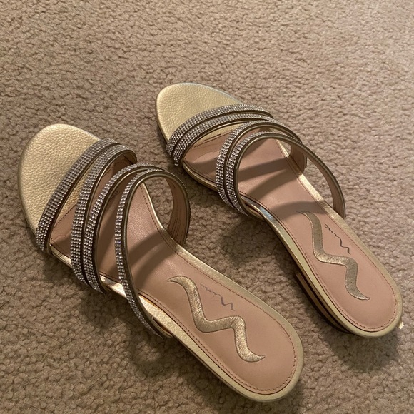 Women’s Wedding Flats - Picture 1 of 2